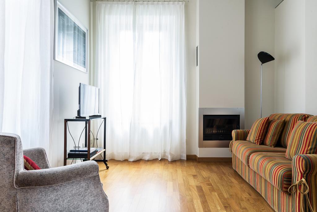 Via Rusconi 10 - Bymyhomeincomo Exterior foto